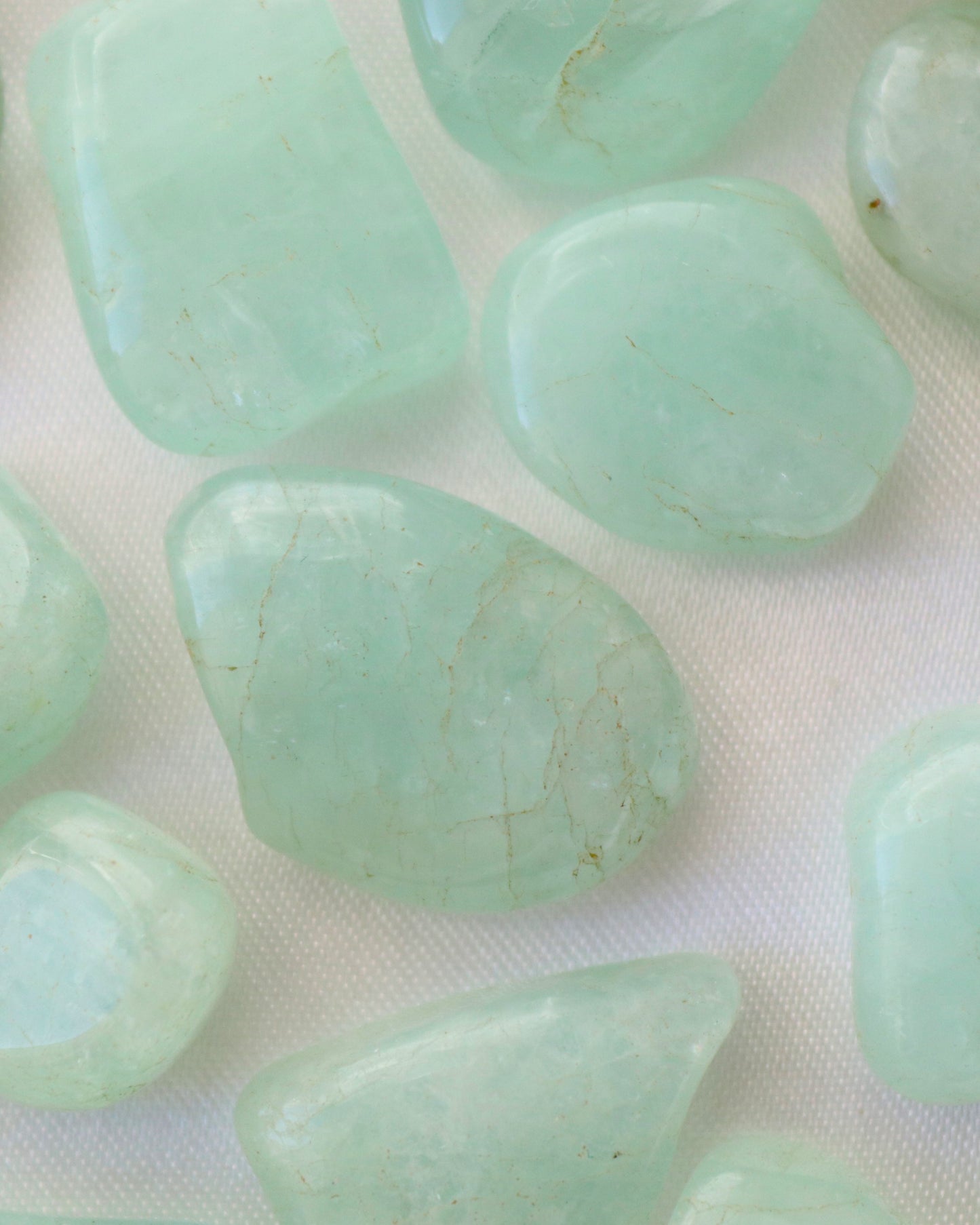 Aquamarine tumblestone
